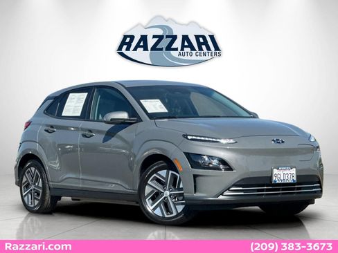 Used 2023 Hyundai Kona SEL FWD image 1