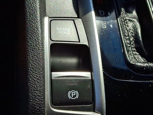 Used 2021 Honda Civic Sport image 21