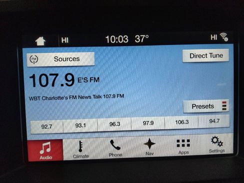 Used 2017 Ford Explorer XLT w/ Equipment Group 202A image 25