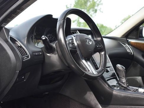 Used 2019 INFINITI Q50 Luxe AWD/4WD image 19