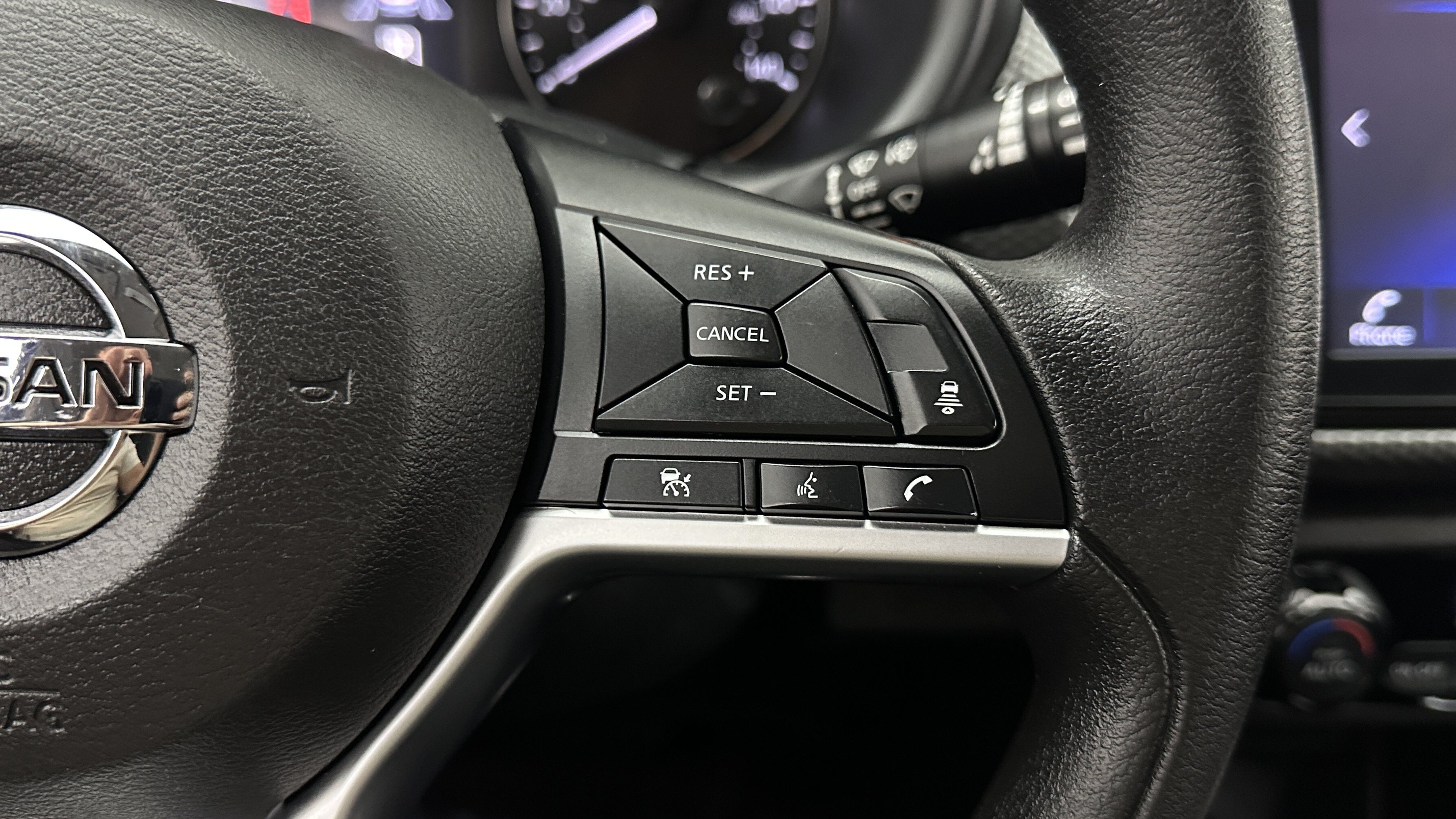 Used 2021 Nissan Kicks SV FWD image 21