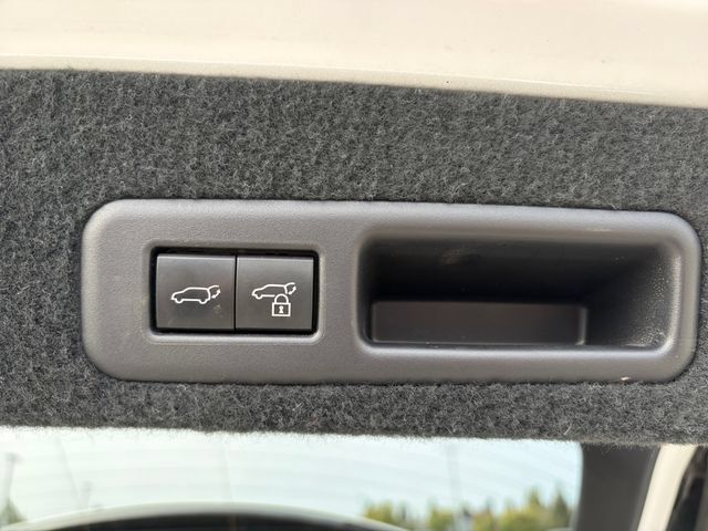 Used 2022 Lexus RX 450h AWD w/ Premium Package image 24