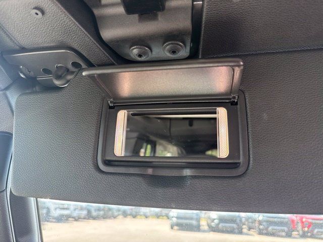 Used 2025 Jeep Wrangler Unlimited Sport AWD/4WD image 29