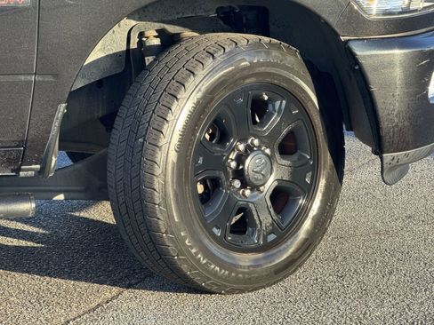 Used 2016 RAM 2500 Big Horn w/ Black Appearance Group image 12