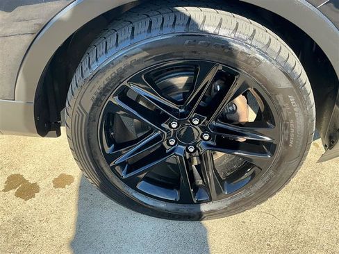 Used 2016 Ford Explorer Limited w/ Equipment Group 301A image 19