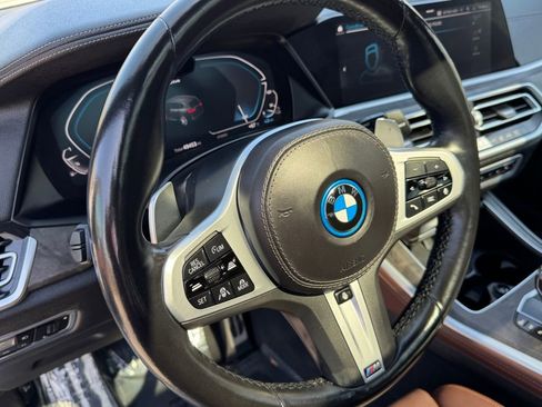 Used 2023 BMW X5 xDrive45e w/ Executive Package image 16