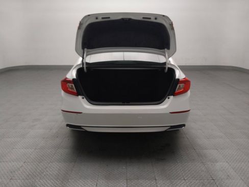 Used 2020 Honda Accord EX image 29
