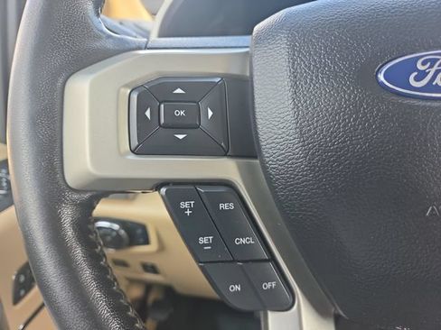 Used 2020 Ford F350 Lariat AWD/4WD image 15