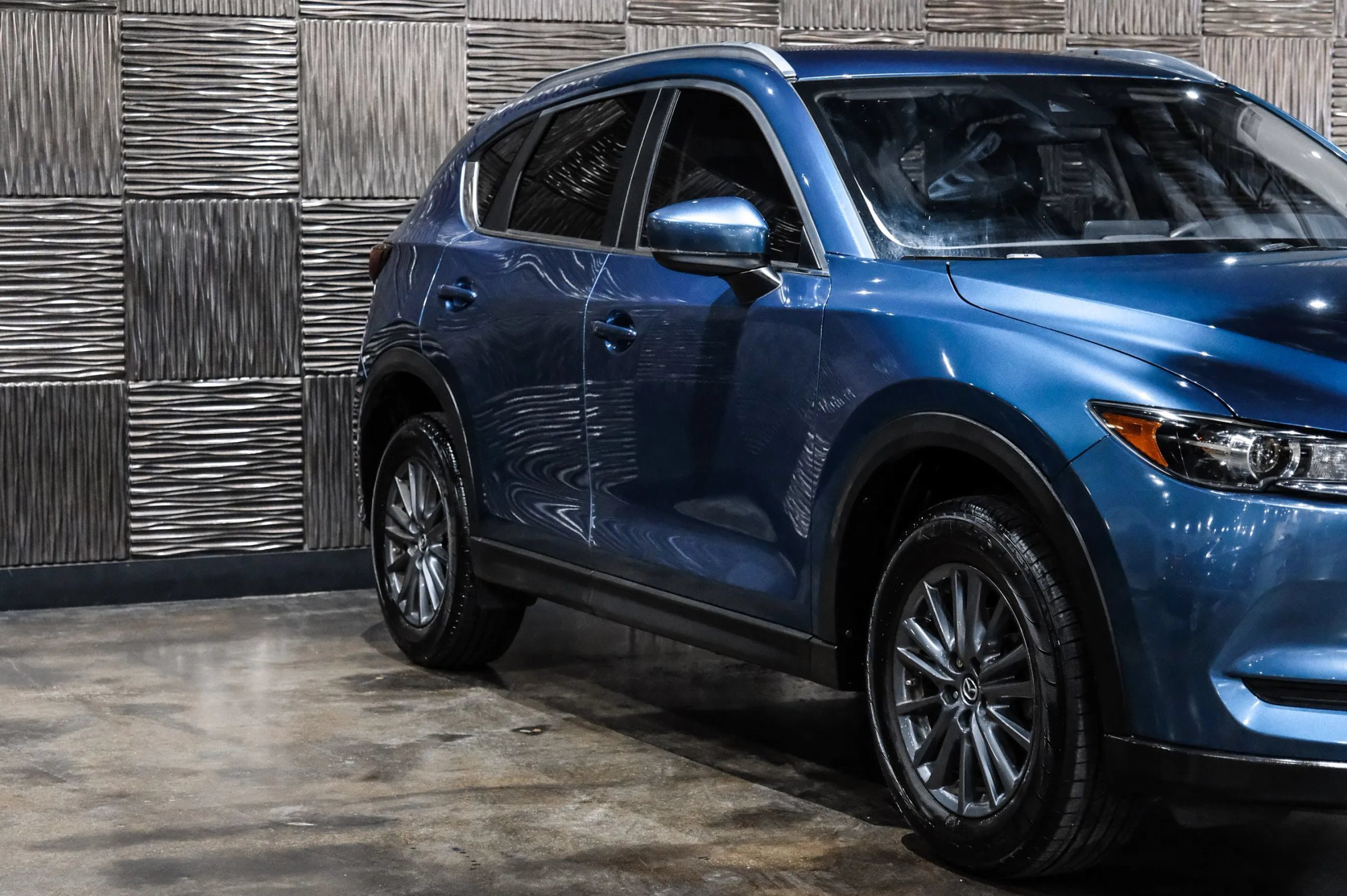 Used 2020 MAZDA CX-5 Touring FWD image 5