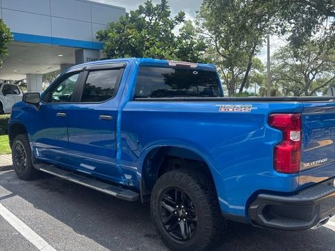 Used 2022 Chevrolet Silverado 1500 Custom Trail Boss AWD/4WD image 14