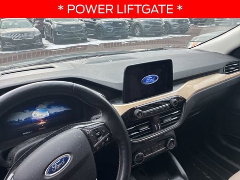 Certified 2021 Ford Escape Titanium w/ Titanium Elite Package image 10