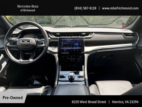 Used 2024 Jeep Grand Cherokee L Overland w/ Advanced Protech Group III AWD/4WD image 17
