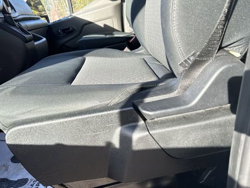 Used 2024 Ford Transit 250 Low Roof w/ Exterior Upgrade Package image 14