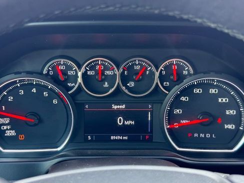 Used 2019 Chevrolet Silverado 1500 LT w/ Texas Edition image 2