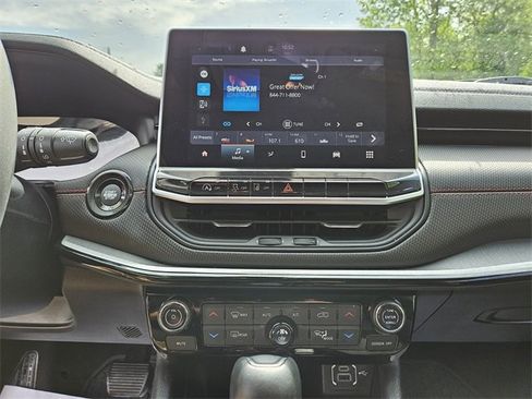 Used 2022 Jeep Compass Trailhawk image 21