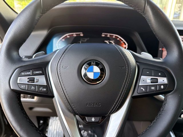Used 2022 BMW X6 xDrive40i w/ Premium Package AWD/4WD image 30