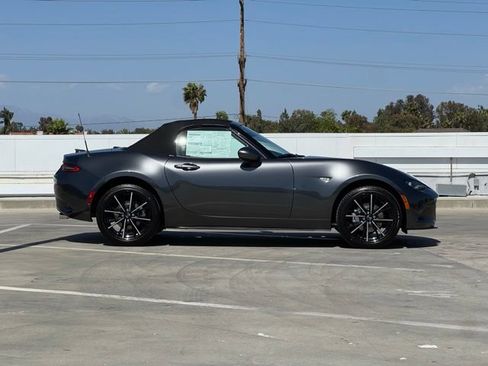 New 2026 MAZDA MX-5 Miata Grand Touring w/ Weather Package RWD image 30