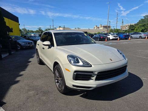 Used 2020 Porsche Cayenne S AWD/4WD image 4