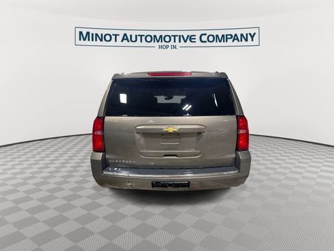 Used 2016 Chevrolet Suburban LTZ image 7