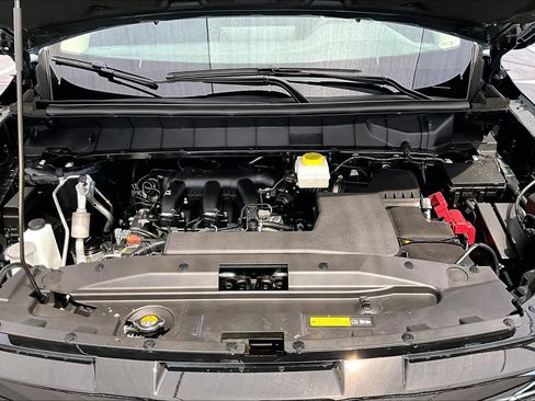 New 2026 Nissan Pathfinder SL FWD image 16