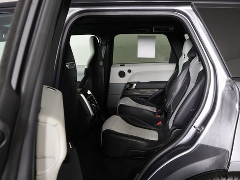 Used 2022 Land Rover Range Rover Sport SVR image 35