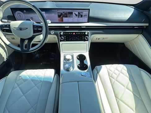 Used 2025 Genesis GV80 3.5T Prestige image 22