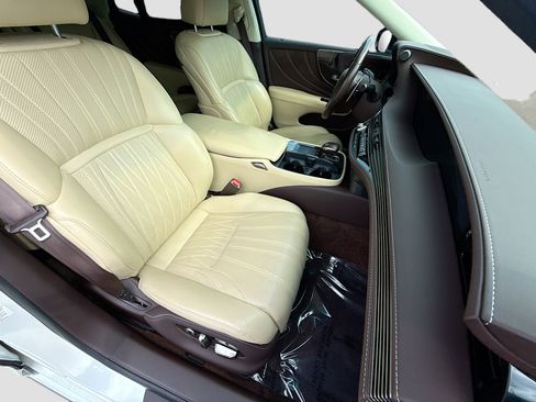 Used 2018 Lexus LS 500 w/ Luxury Package RWD image 15
