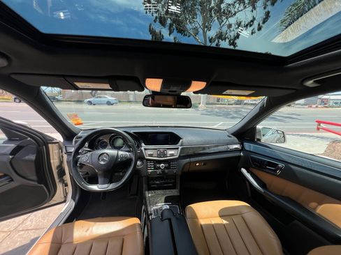 Used 2010 Mercedes-Benz E 350 Sedan image 14