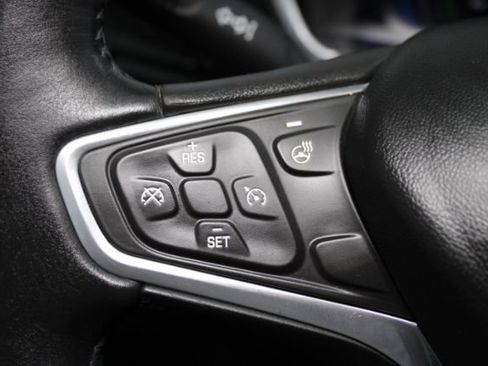 Used 2016 Chevrolet Volt LT w/ Comfort Package image 18