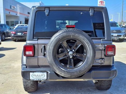 Used 2020 Jeep Wrangler Unlimited Sport image 6