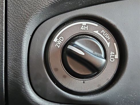 Certified 2024 Nissan Frontier PRO-4X w/ Off-Road Protection Package image 21