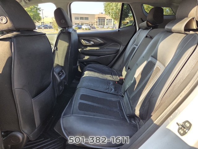 Used 2024 GMC Terrain SLE FWD image 11