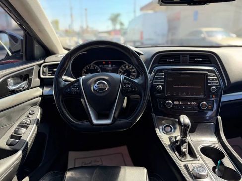 Used 2021 Nissan Maxima 3.5 SV w/ Floor Mat Group FWD image 35