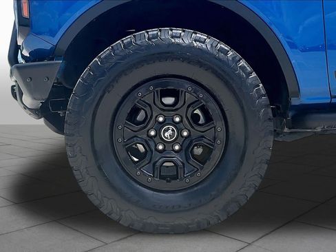 Used 2021 Ford Bronco First Edition AWD/4WD image 10