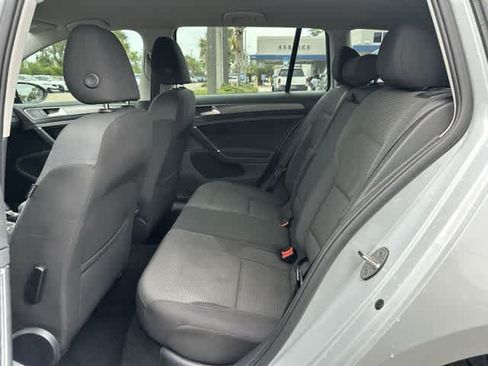 Used 2019 Volkswagen Golf S AWD/4WD image 25