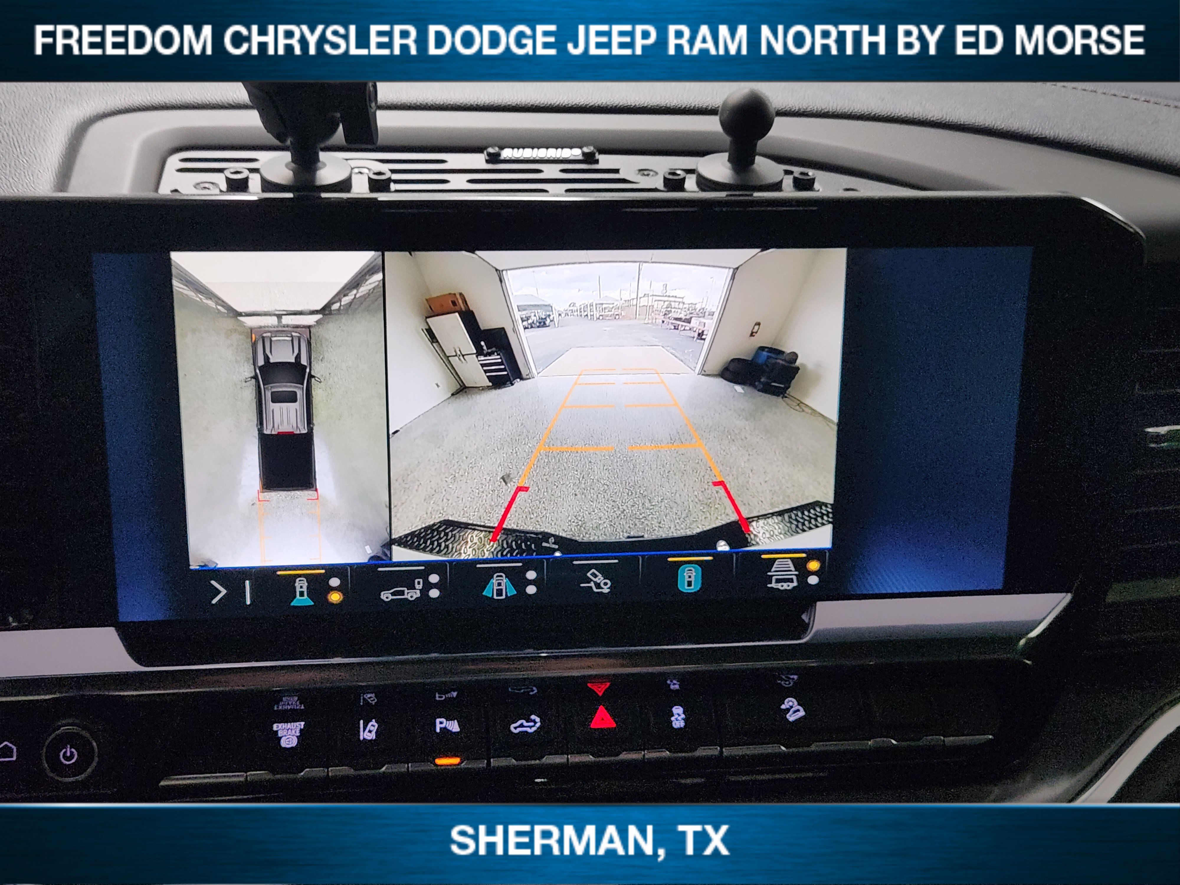 Used 2024 Chevrolet Silverado 2500 High Country w/ Technology Package AWD/4WD image 12