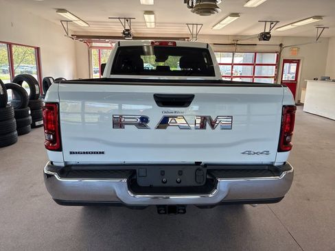 Certified 2025 RAM 2500 Big Horn AWD/4WD image 17