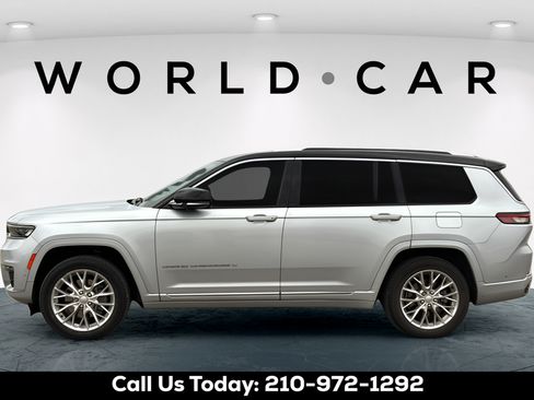 Used 2021 Jeep Grand Cherokee L Summit w/ Luxury Tech Group V AWD/4WD image 15