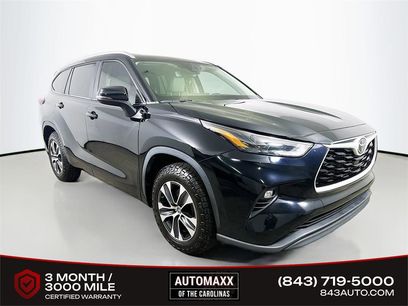Used 2023 Toyota Highlander XLE