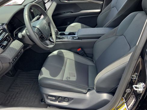 Certified 2026 Toyota Camry XLE FWD image 10