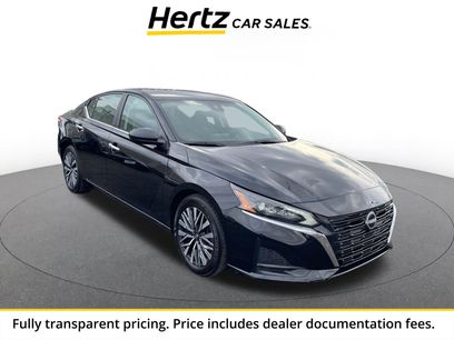 Used 2025 Nissan Altima 2.5 SV