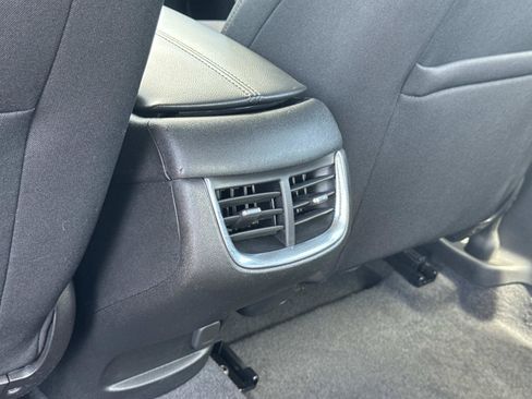 Used 2023 Chevrolet Malibu LT FWD image 28