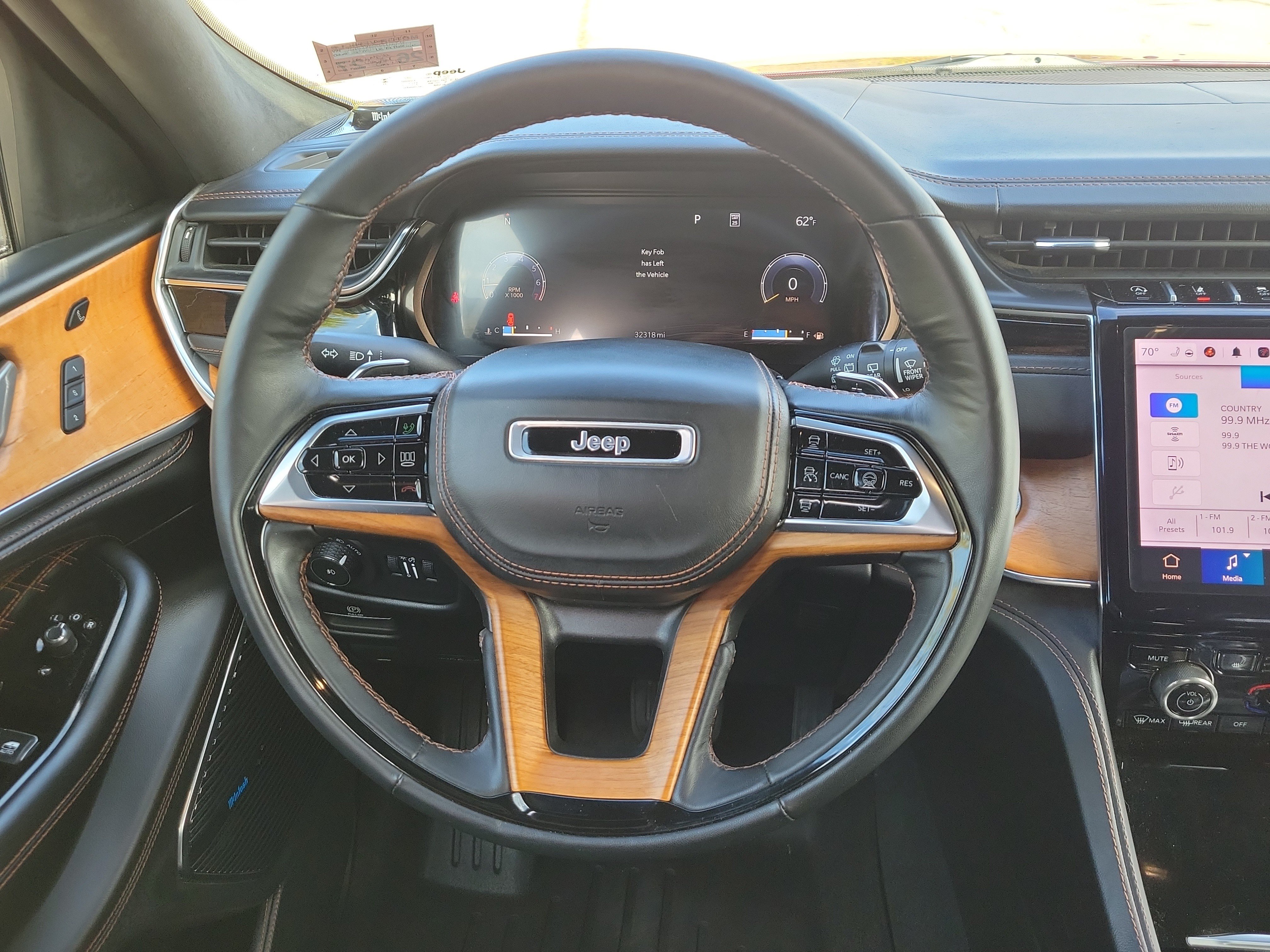 Used 2024 Jeep Grand Cherokee Summit AWD/4WD image 21