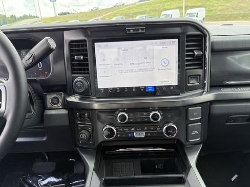 New 2026 Ford F350 Lariat w/ Tremor Off-Road Package image 30