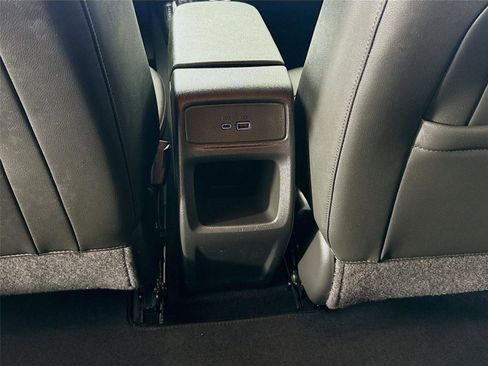 Used 2024 Chevrolet Trax RS w/ Driver Confidence Package image 25