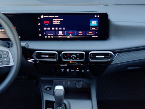 New 2026 Nissan Sentra SV image 8