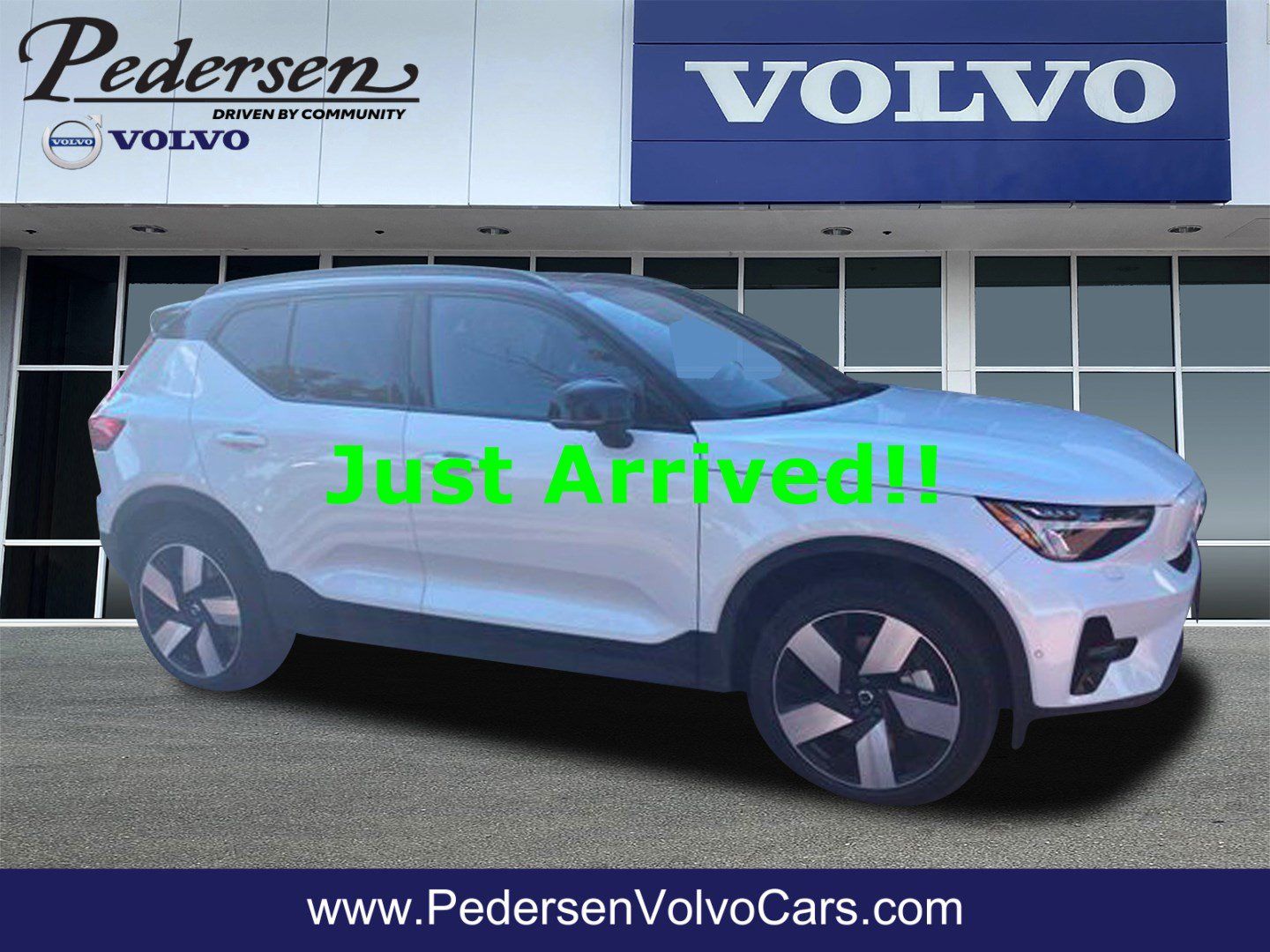 Used 2023 Volvo XC40 Recharge Plus w/ Protection Package Premier AWD/4WD image 1