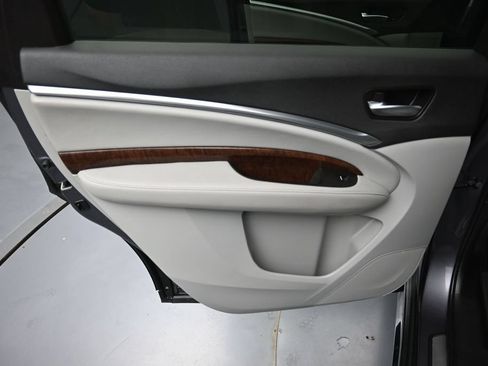 Used 2018 Acura MDX SH-AWD image 27