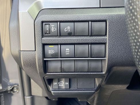 Used 2025 Toyota Tacoma SR5 image 25