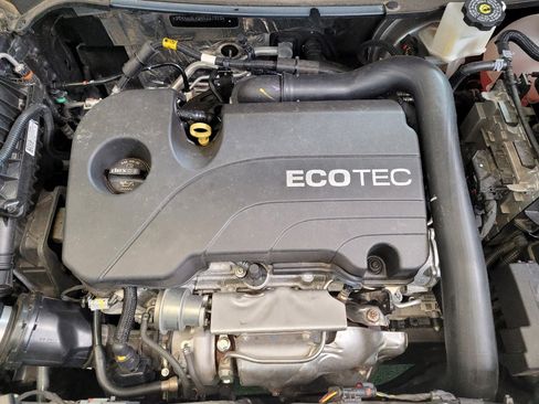 Used 2022 Chevrolet Equinox LT image 30